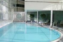 Premier Inn Premier Inn Heathrow Airport Terminal 4 스탠웰 외부 사진